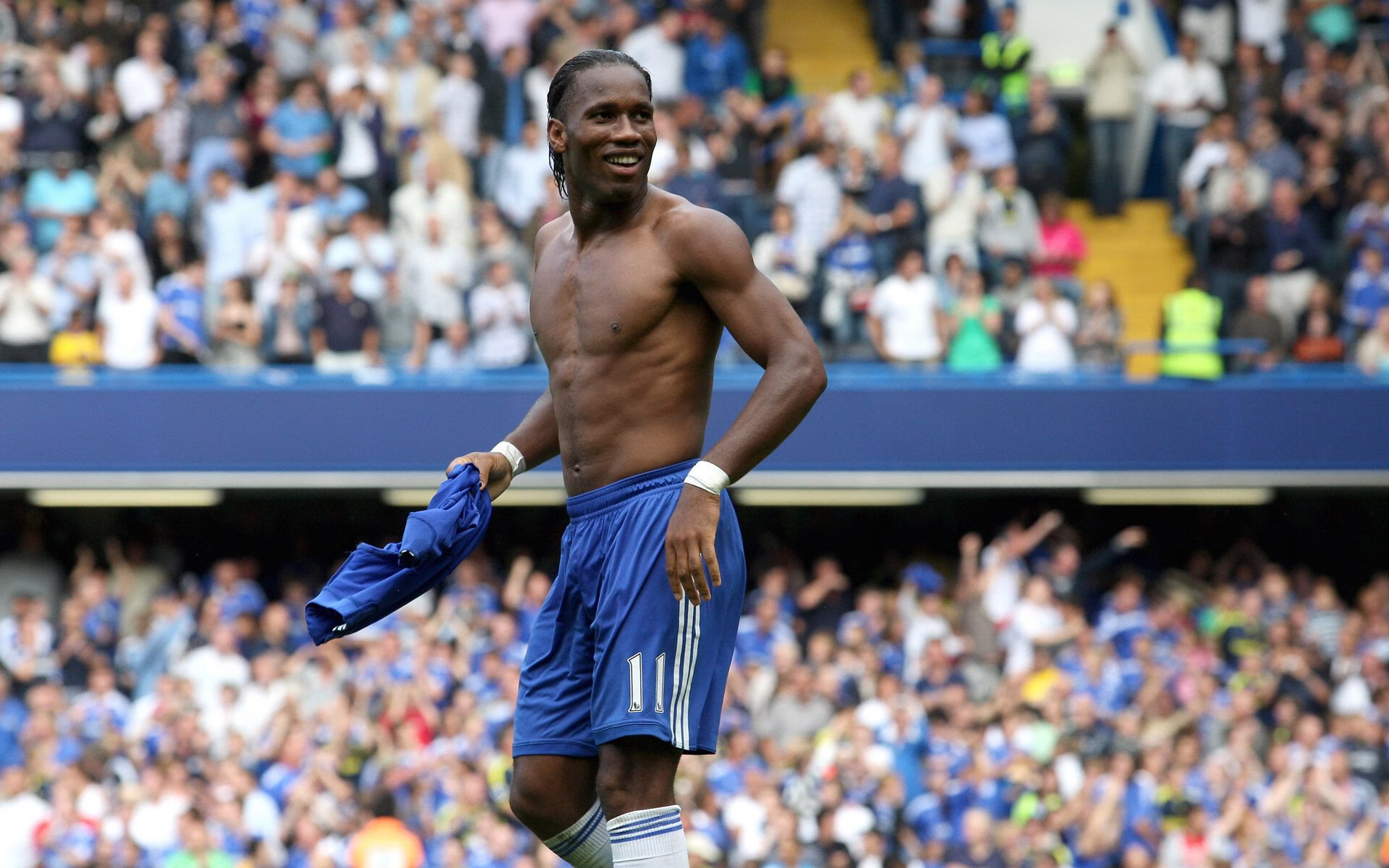 “全球巡回:穿行在五大洲的极限之旅”,跨越五大洲